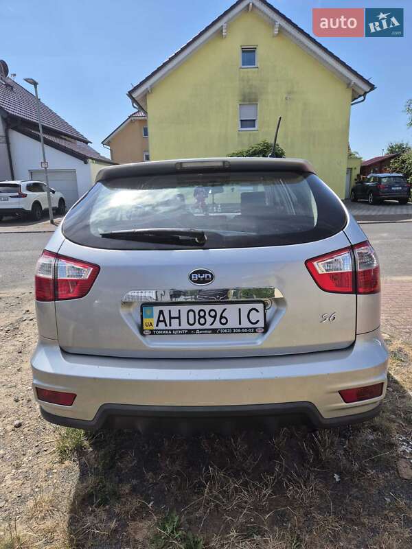 Внедорожник / Кроссовер BYD S6 2012 в Дружковке фото 5 Внедорожник / Кроссовер BYD S6 2012 в Дружковке