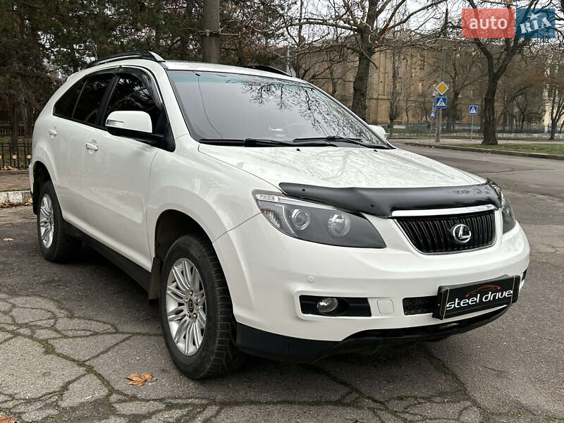 BYD S6 2013
