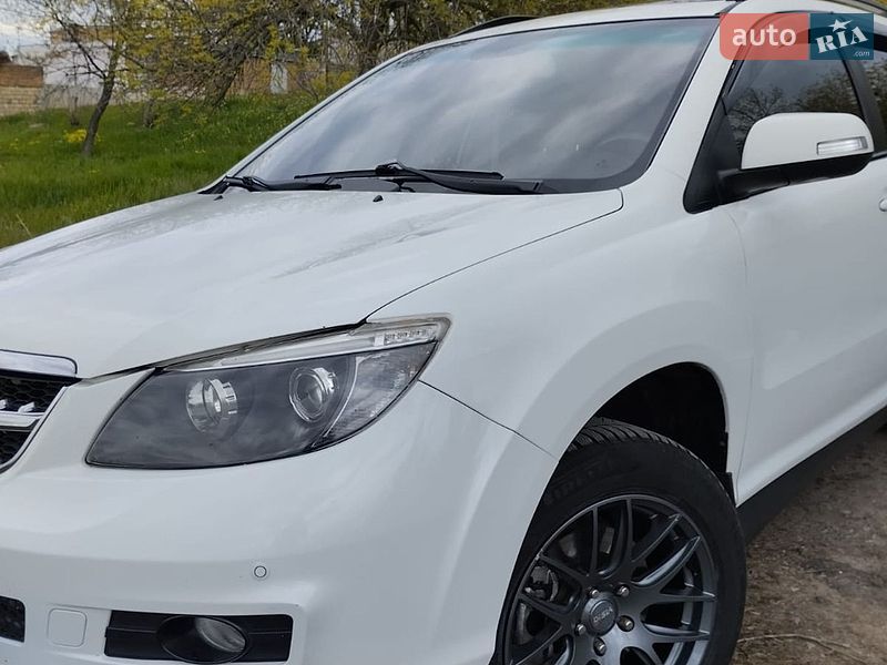 Внедорожник / Кроссовер BYD S6 2012 в Николаеве