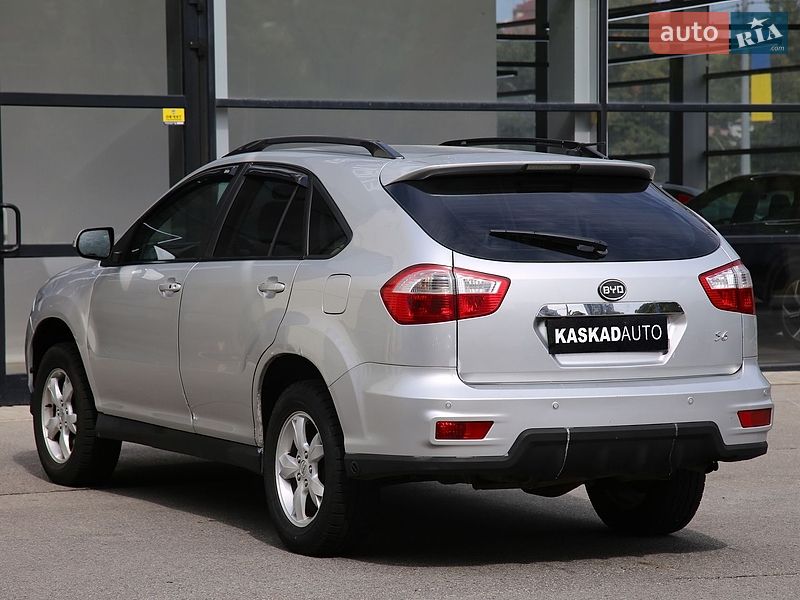 Внедорожник / Кроссовер BYD S6 2013 в Харькове