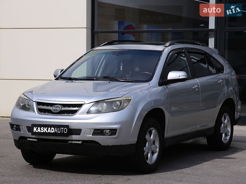 Внедорожник / Кроссовер BYD S6 2013 в Харькове