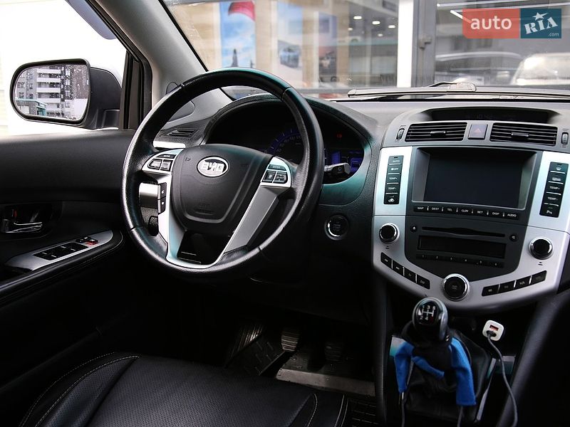 Внедорожник / Кроссовер BYD S6 2013 в Харькове