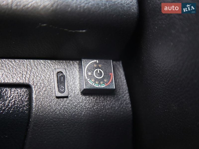 Внедорожник / Кроссовер BYD S6 2013 в Харькове