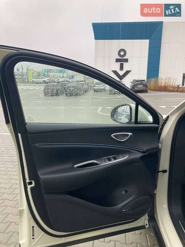 Внедорожник / Кроссовер BYD Sea Lion 06 2025 в Львове фото 36 Внедорожник / Кроссовер BYD Sea Lion 06 2025 в Львове