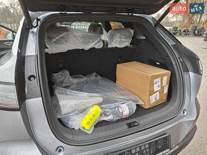 Внедорожник / Кроссовер BYD Sea Lion 06 2025 в Киеве