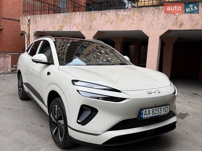 BYD Sea Lion 06 2025