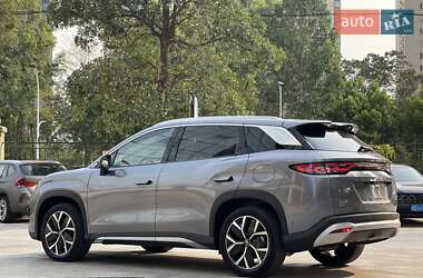 Внедорожник / Кроссовер BYD Song L 2024 в 