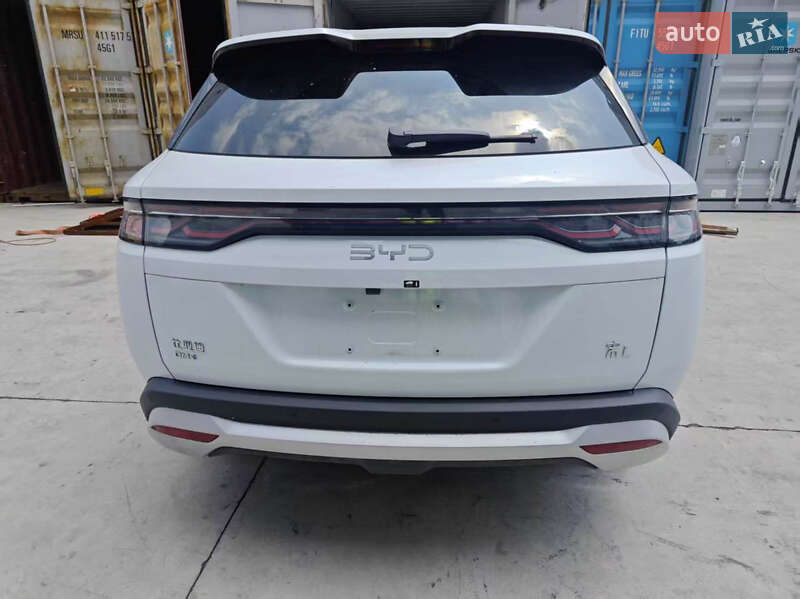 Внедорожник / Кроссовер BYD Song L 2024 в Киеве