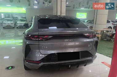 Внедорожник / Кроссовер BYD Song L 2023 в 
