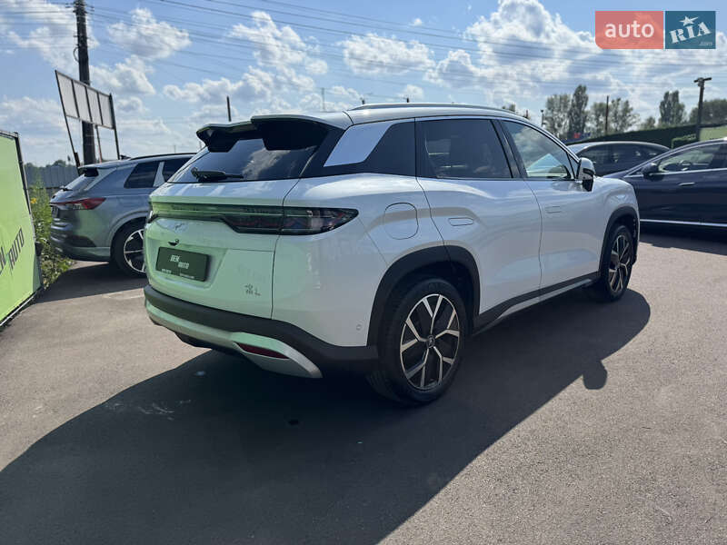 Внедорожник / Кроссовер BYD Song L 2024 в Киеве