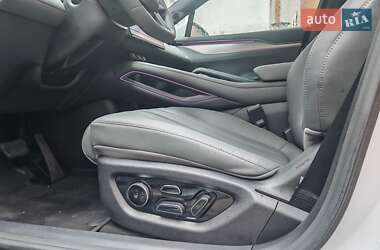 Внедорожник / Кроссовер BYD Song L 2025 в 