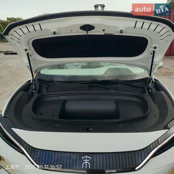 Внедорожник / Кроссовер BYD Song L 2023 в Киеве