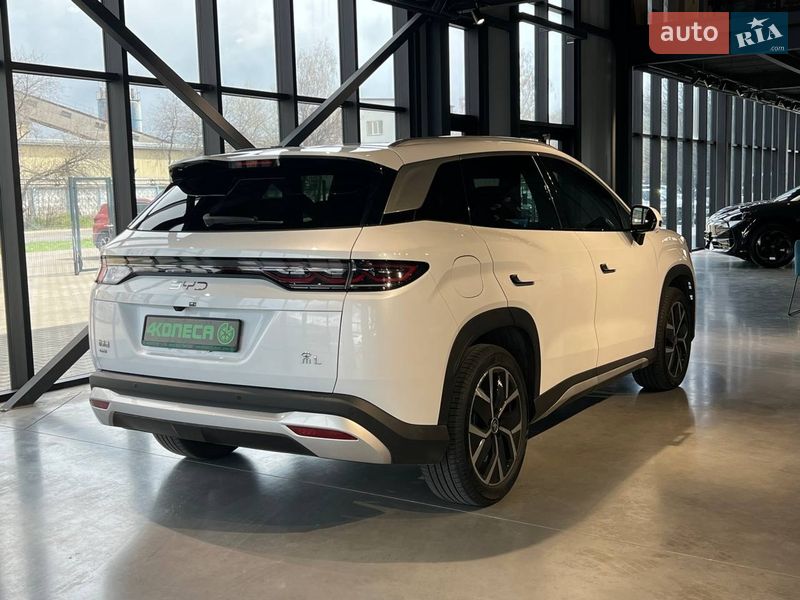 Позашляховик / Кросовер BYD Song L 2024 в Києві