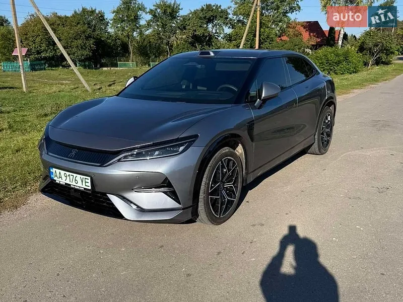BYD Song L