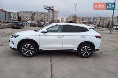 Позашляховик / Кросовер BYD Song Plus 2023 в 