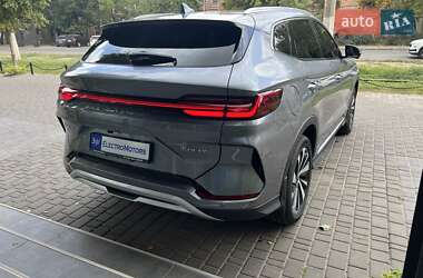 Позашляховик / Кросовер BYD Song Plus 2025 в 
