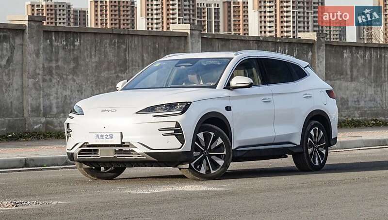 Позашляховик / Кросовер BYD Song Plus 2025 в 