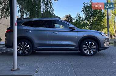 Внедорожник / Кроссовер BYD Song Plus 2025 в 