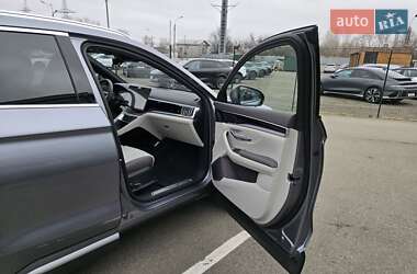 Позашляховик / Кросовер BYD Song Plus 2025 в 