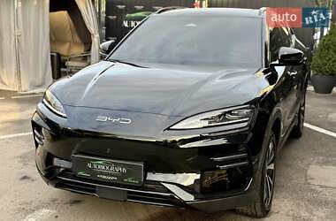Внедорожник / Кроссовер BYD Song Plus 2023 в 