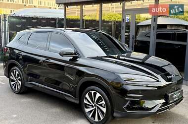 Внедорожник / Кроссовер BYD Song Plus 2023 в 