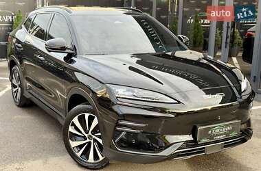Внедорожник / Кроссовер BYD Song Plus 2023 в 