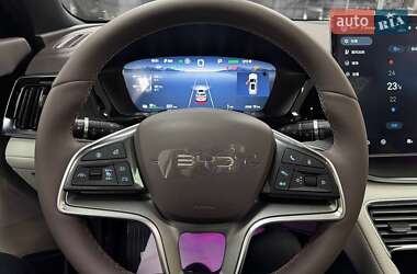 Внедорожник / Кроссовер BYD Song Plus 2025 в 
