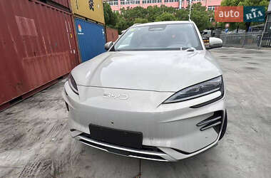 Внедорожник / Кроссовер BYD Song Plus 2025 в Киеве