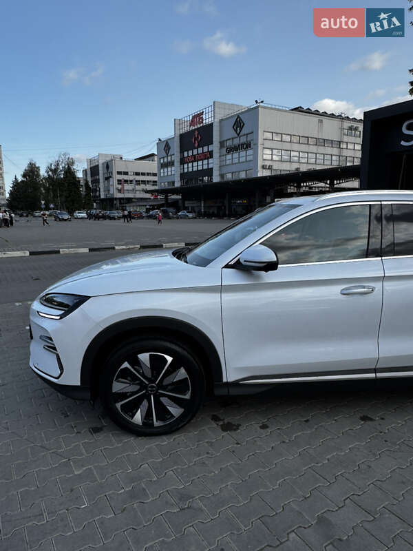 Позашляховик / Кросовер BYD Song Plus 2024 в Чернівцях