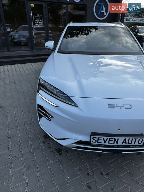 Позашляховик / Кросовер BYD Song Plus 2024 в Чернівцях