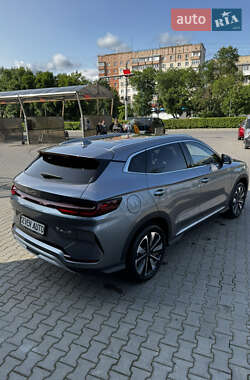Внедорожник / Кроссовер BYD Song Plus 2024 в 