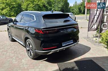 Позашляховик / Кросовер BYD Song Plus 2022 в 