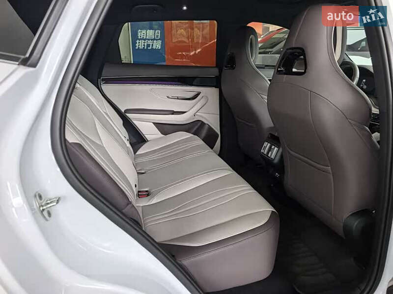 Внедорожник / Кроссовер BYD Song Plus 2025 в Киеве