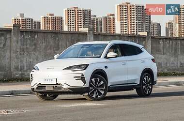 Внедорожник / Кроссовер BYD Song Plus 2025 в Киеве