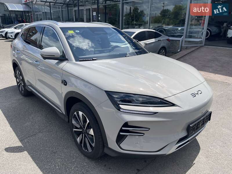 Внедорожник / Кроссовер BYD Song Plus 2025 в Киеве