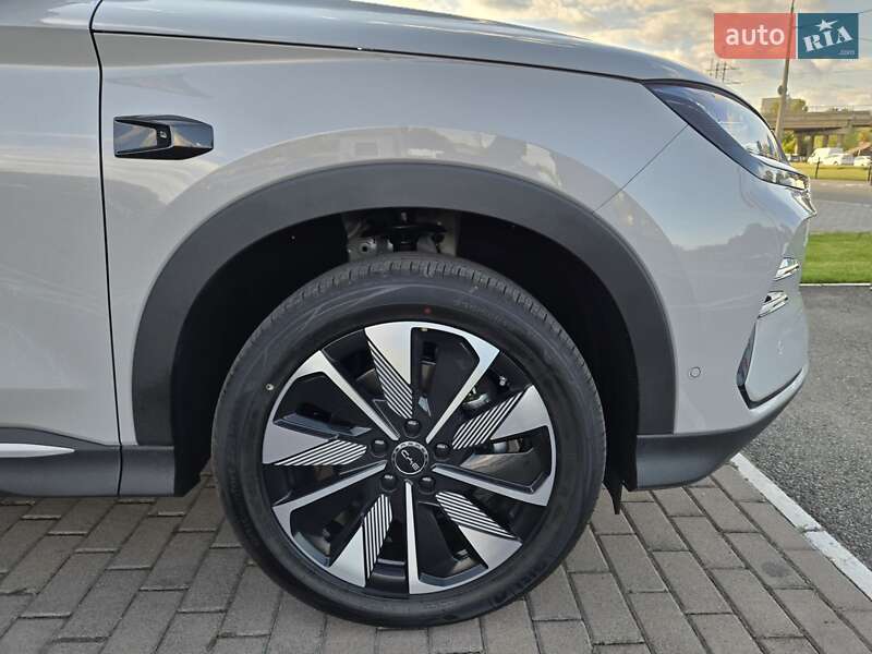 Внедорожник / Кроссовер BYD Song Plus 2025 в Киеве