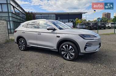 Позашляховик / Кросовер BYD Song Plus 2025 в 