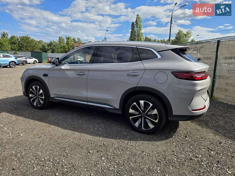 Внедорожник / Кроссовер BYD Song Plus 2025 в Киеве