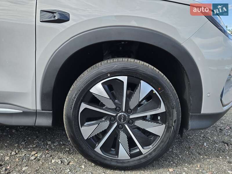 Внедорожник / Кроссовер BYD Song Plus 2025 в Киеве