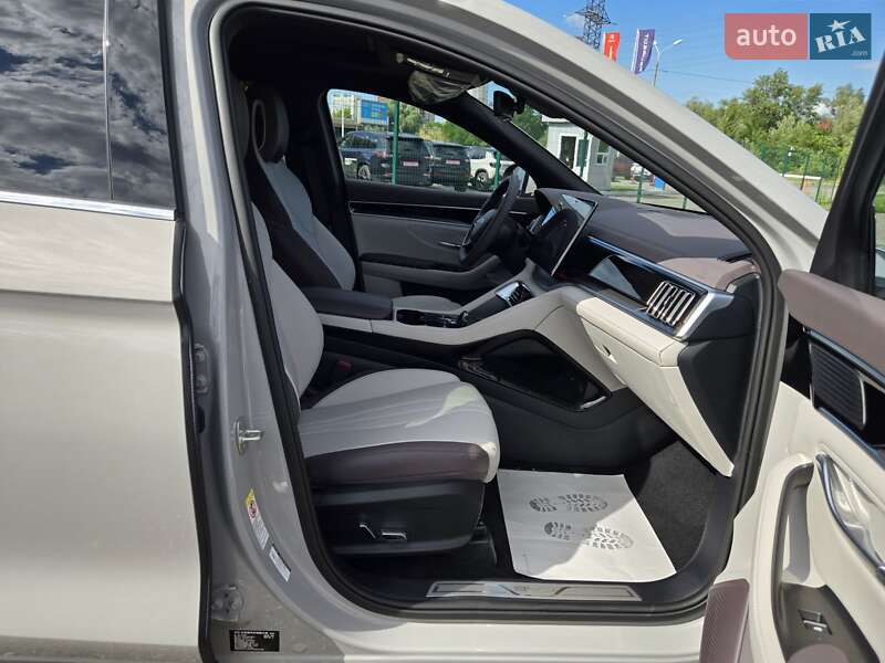 Внедорожник / Кроссовер BYD Song Plus 2025 в Киеве