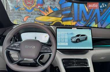 Позашляховик / Кросовер BYD Song Plus 2025 в 