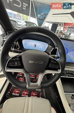 Внедорожник / Кроссовер BYD Song Plus 2024 в 