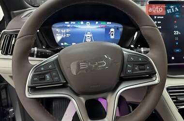Внедорожник / Кроссовер BYD Song Plus 2025 в 