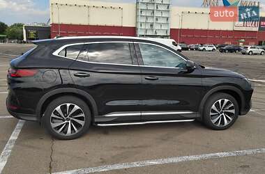 Внедорожник / Кроссовер BYD Song Plus 2023 в 