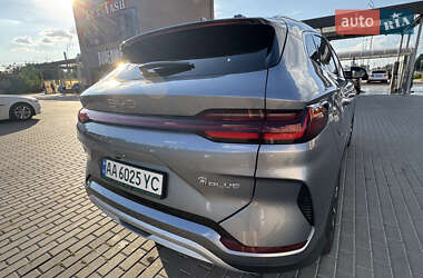 Внедорожник / Кроссовер BYD Song Plus 2025 в 