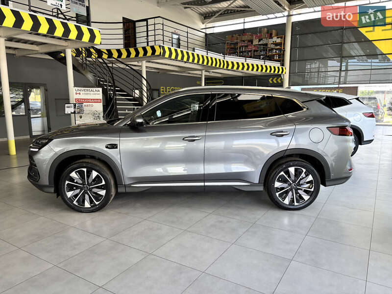 Внедорожник / Кроссовер BYD Song Plus 2025 в Полтаве фото 4 Внедорожник / Кроссовер BYD Song Plus 2025 в Полтаве