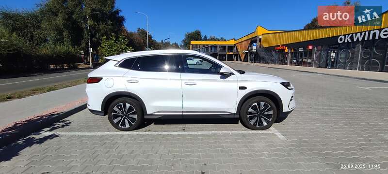 Внедорожник / Кроссовер BYD Song Plus 2025 в Киеве