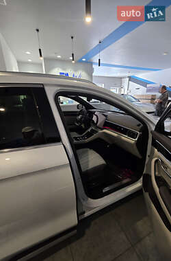 Позашляховик / Кросовер BYD Song Plus 2025 в 