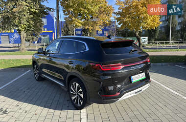 Внедорожник / Кроссовер BYD Song Plus 2023 в 