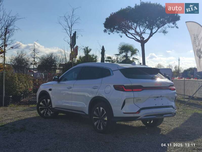 Позашляховик / Кросовер BYD Song Plus 2025 в Ужгороді фото 5 Позашляховик / Кросовер BYD Song Plus 2025 в Ужгороді